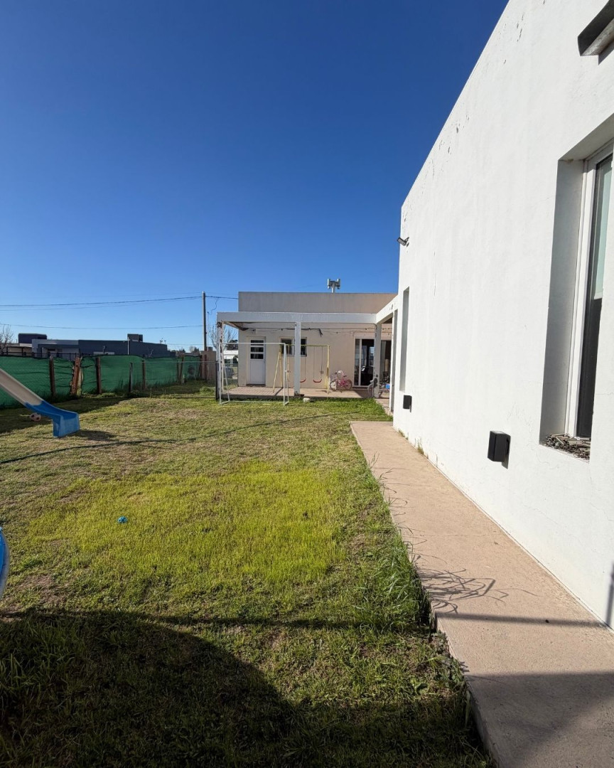 Casa en Venta en Adán Quiroga 2879, Las Cañitas I, Bahía Blanca - Bahía Blanca Propiedades | SITIO OFICIAL l