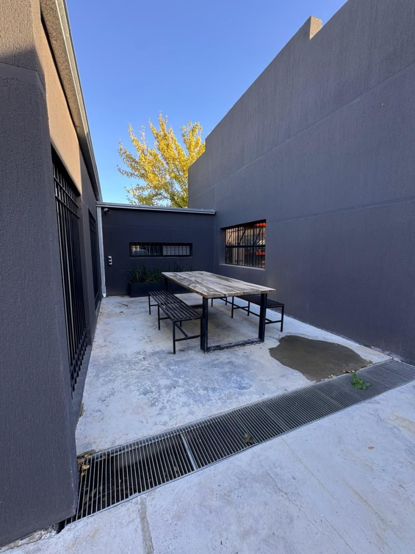 Oficina en Alquiler en Tomas Guido 2357,  Bahía Blanca - Bahía Blanca Propiedades | SITIO OFICIAL l