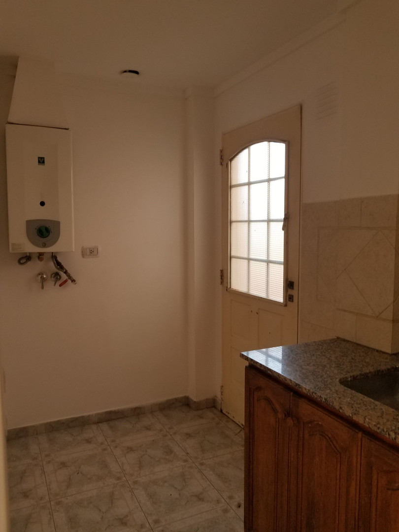 Departamento en Alquiler en 11 De Abril 578, Macrocentro, Bahía Blanca - Bahía Blanca Propiedades | SITIO OFICIAL l