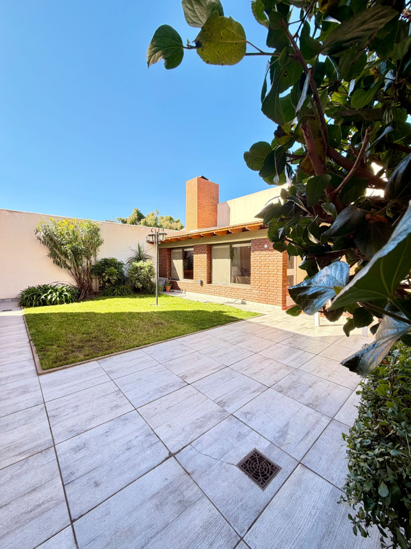 Casa en Venta en Misiones 376, Pedro Pico, Bahía Blanca - Bahía Blanca Propiedades | SITIO OFICIAL l
