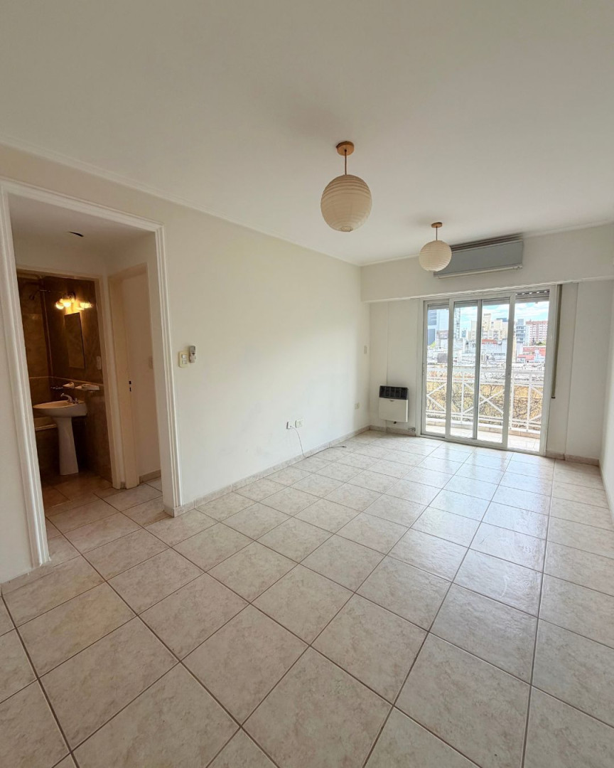 Departamento en Alquiler en Caronti 37, Centro, Bahía Blanca - Bahía Blanca Propiedades | SITIO OFICIAL l