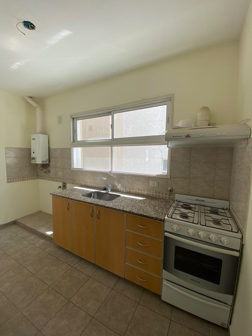 Departamento en Alquiler en 19 De Mayo 551, Centro, Bahía Blanca - Bahía Blanca Propiedades | SITIO OFICIAL l