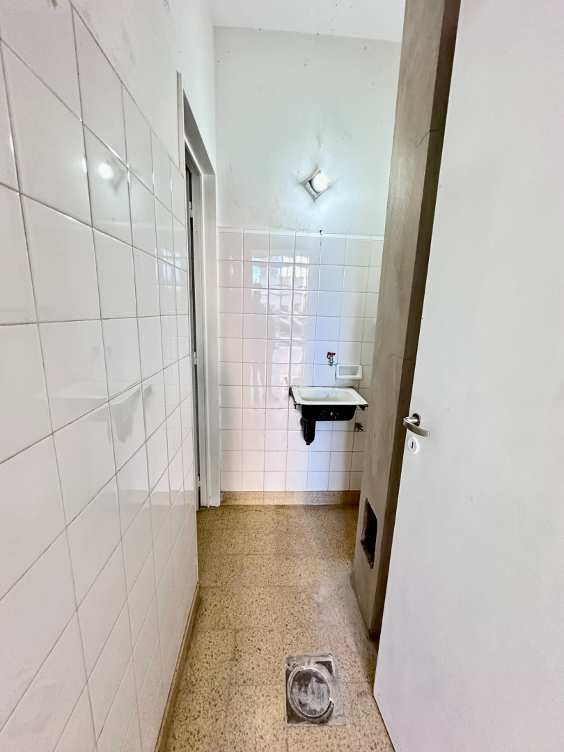 Local en Alquiler en España 70, Centro, Bahía Blanca - Bahía Blanca Propiedades | SITIO OFICIAL l