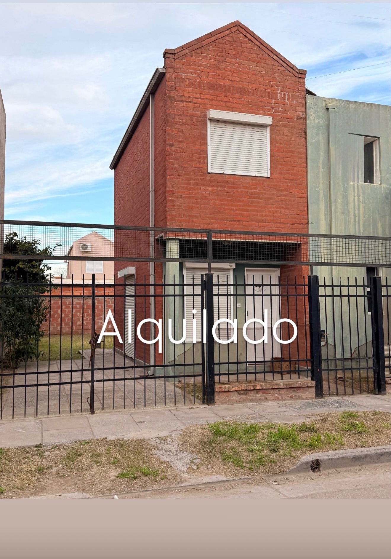Duplex en Alquiler en Pje Rita Rodríguez De Sagari Al 800, Luz y Fuerza, Bahía Blanca - Bahía Blanca Propiedades | SITIO OFICIAL l