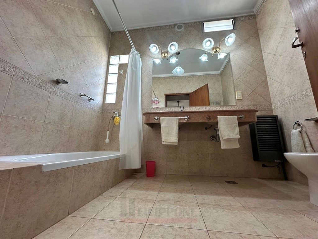 Casa en Venta en Santa Fé Y O'Higgins, Macrocentro, Bahía Blanca - Bahía Blanca Propiedades | SITIO OFICIAL l