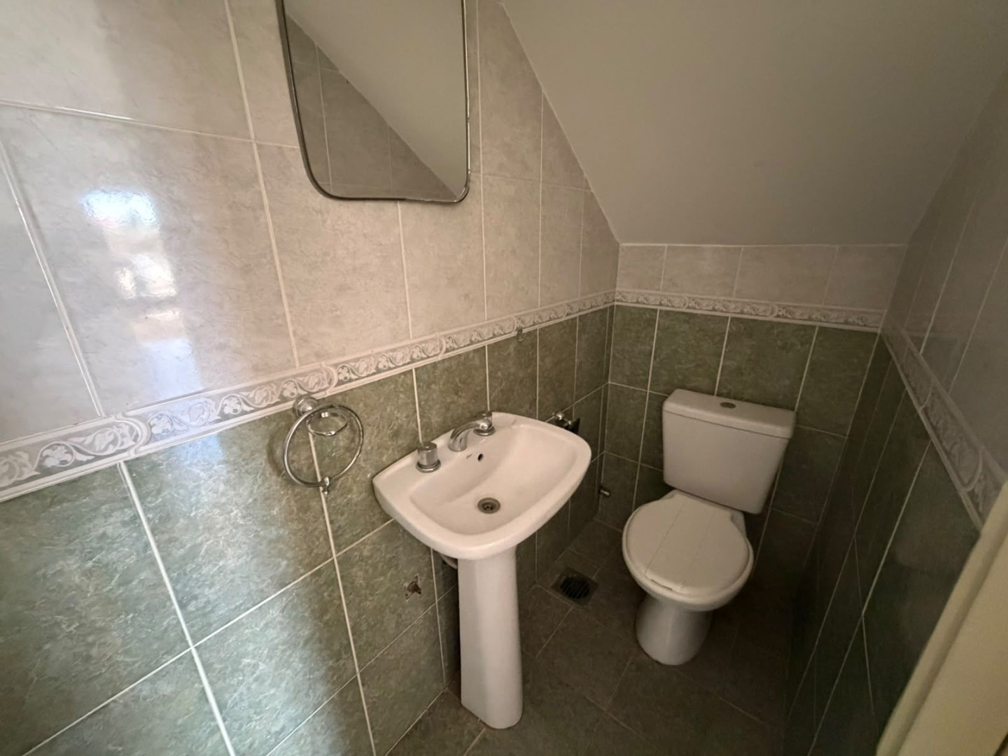 Triplex en Alquiler en Zelarrayan 2594, Los Almendros, Bahía Blanca - Bahía Blanca Propiedades | SITIO OFICIAL l