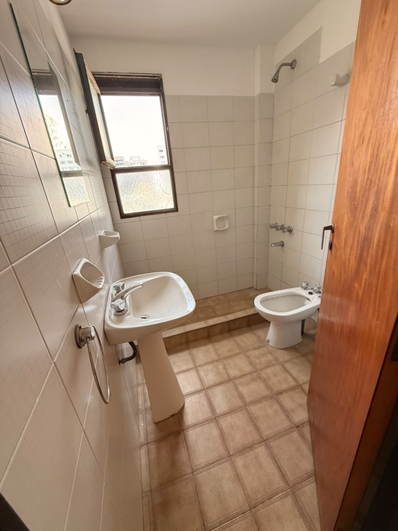 Departamento en Alquiler en 11 De Abril 341, Centro, Bahía Blanca - Bahía Blanca Propiedades | SITIO OFICIAL l