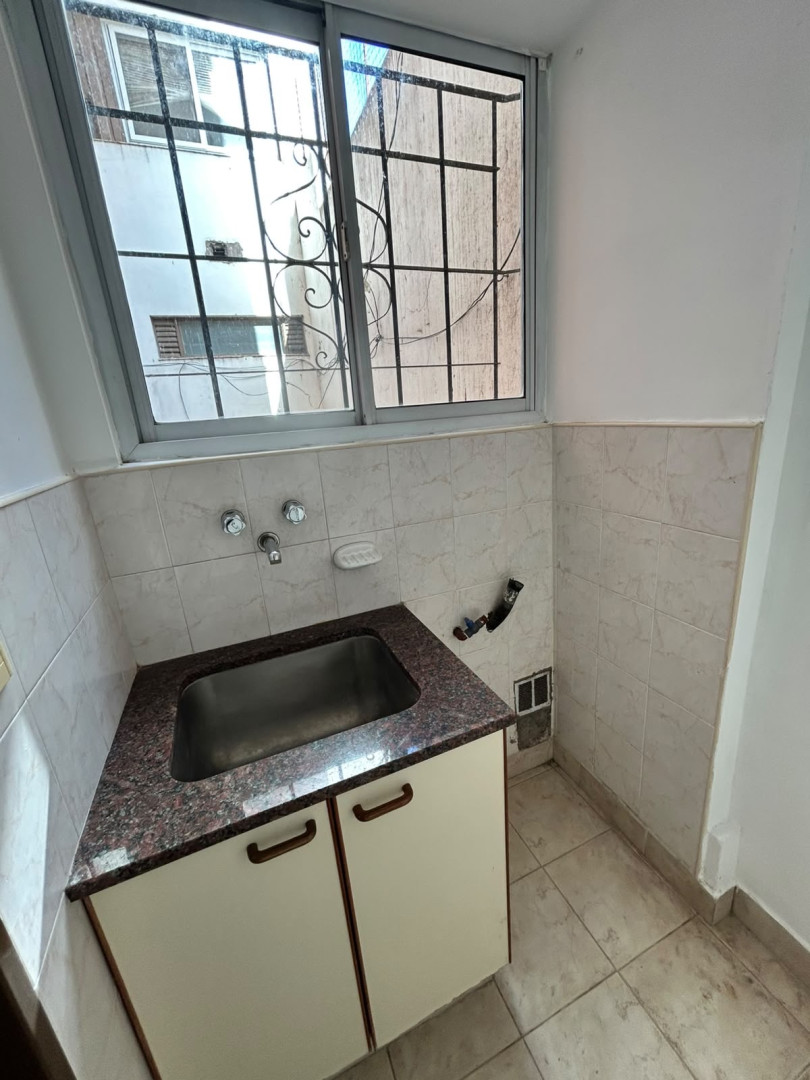 Departamento en Alquiler en Sarmiento 200, Centro, Bahía Blanca - Bahía Blanca Propiedades | SITIO OFICIAL l