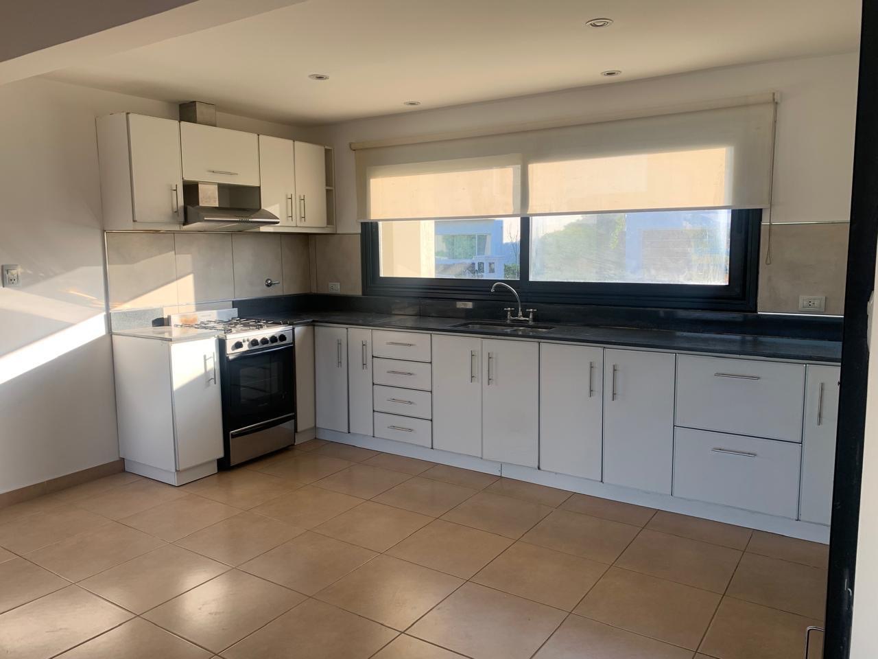 Casa en Alquiler  La Reserva, Bahía Blanca - Bahía Blanca Propiedades | SITIO OFICIAL l