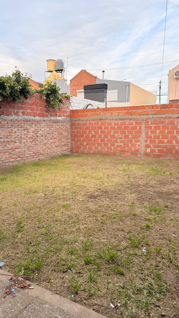 Duplex en Alquiler en Pje Rita Rodríguez De Sagari Al 800, Luz y Fuerza, Bahía Blanca - Bahía Blanca Propiedades | SITIO OFICIAL l