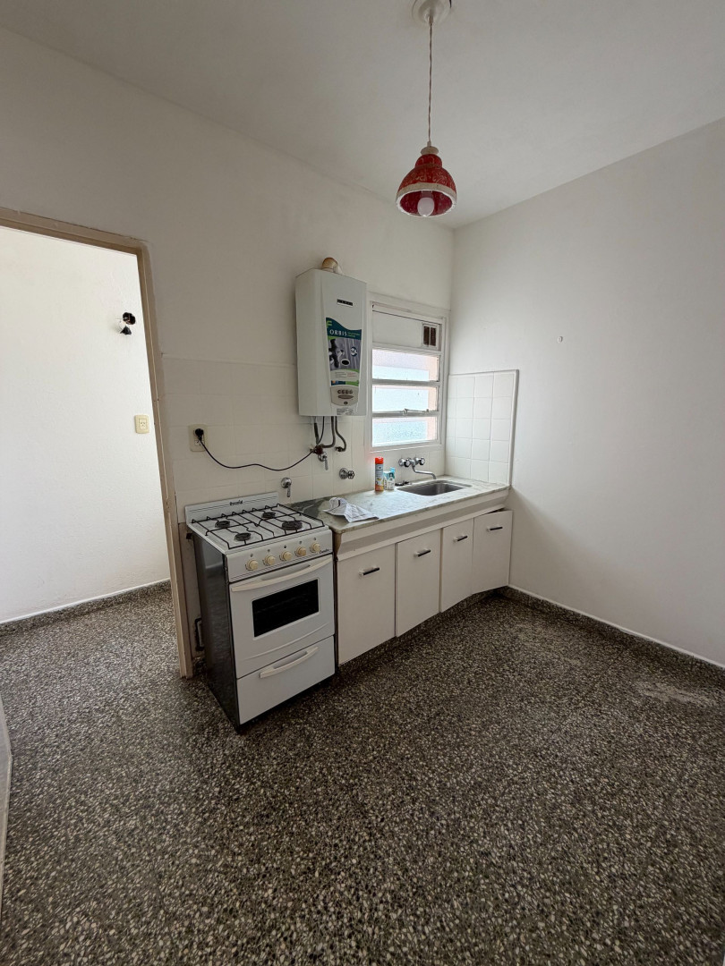 Departamento en Alquiler en Yrigoyen 444, Centro, Bahía Blanca - Bahía Blanca Propiedades | SITIO OFICIAL l