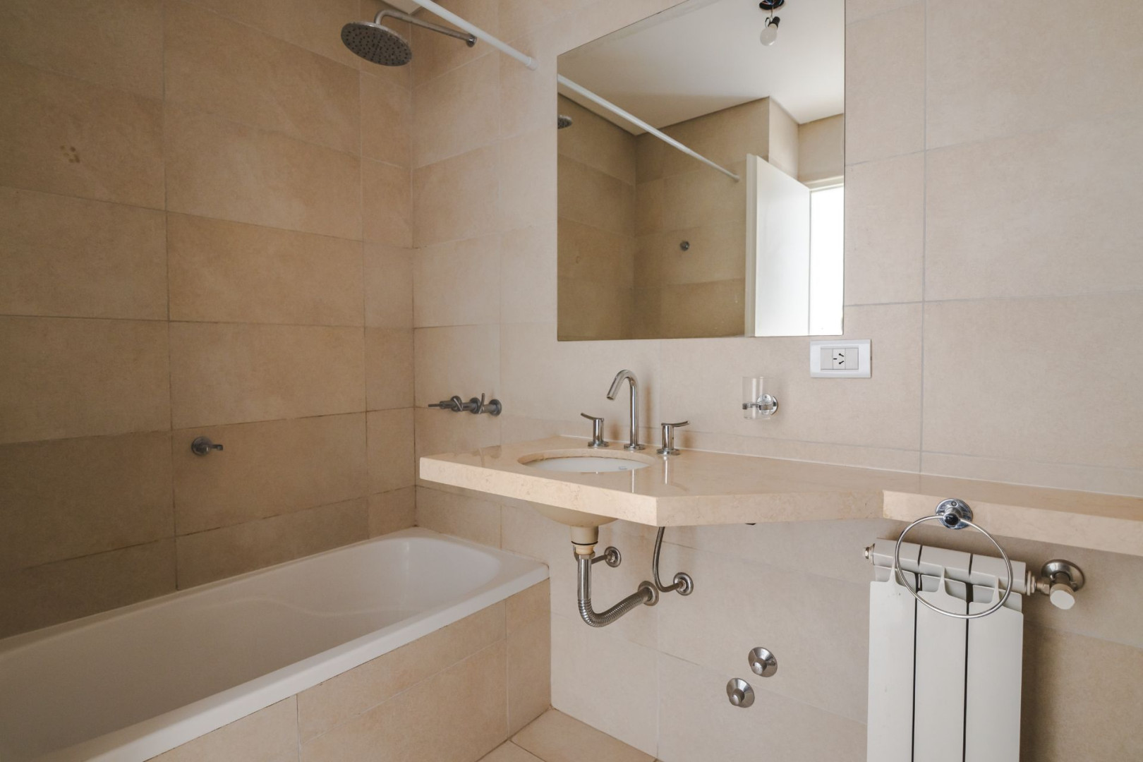 Departamento en Venta en Caronti 152, Centro, Bahía Blanca - Bahía Blanca Propiedades | SITIO OFICIAL l