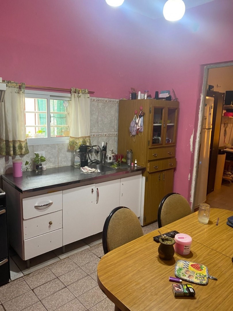 Casa + Departamento en Venta en Avenida Arias 2000, Villa Rosas, Bahía Blanca - Bahía Blanca Propiedades | SITIO OFICIAL l
