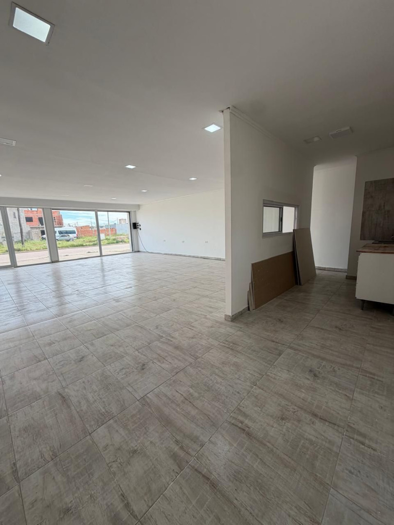Local en Alquiler en ZELARRAYAN 3549,  Bahía Blanca - Bahía Blanca Propiedades | SITIO OFICIAL l