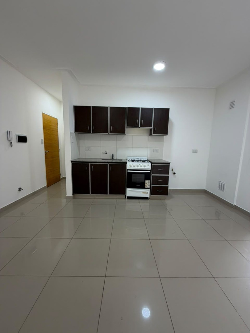 Departamento en Alquiler en Corrientes 338,  Bahía Blanca - Bahía Blanca Propiedades | SITIO OFICIAL l