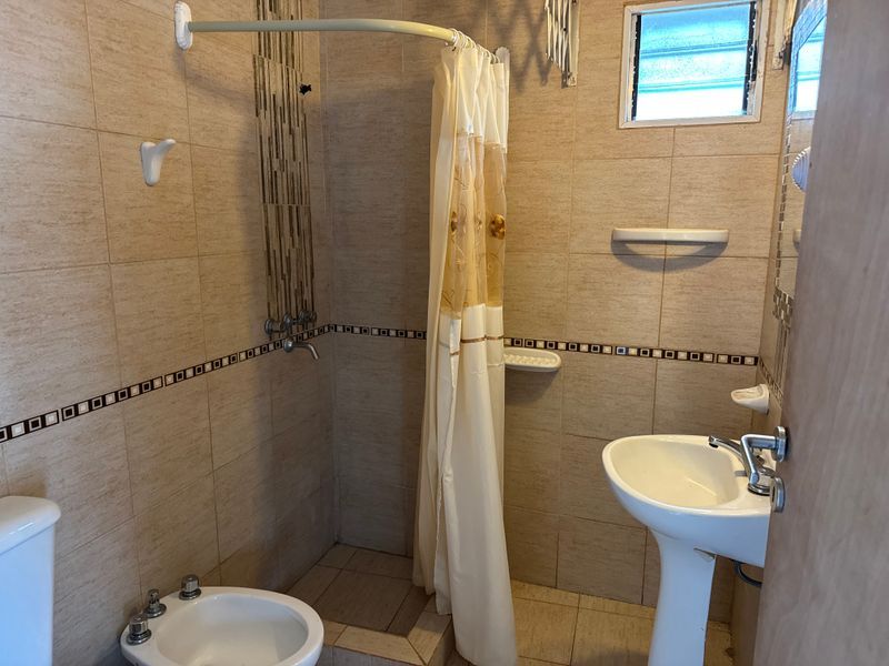 Casa en Venta en  Lucinda Sutton 531, Centro, Monte Hermoso - Bahía Blanca Propiedades | SITIO OFICIAL l