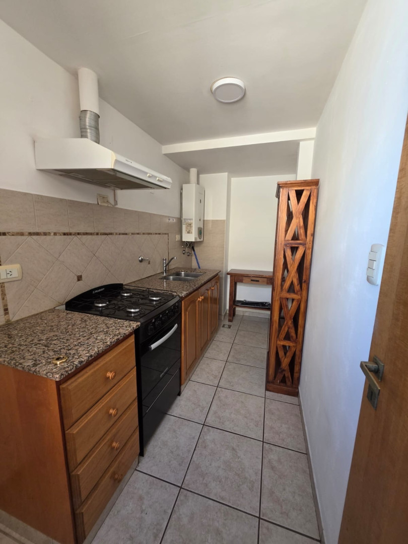 Departamento en Alquiler en Caronti 37, Centro, Bahía Blanca - Bahía Blanca Propiedades | SITIO OFICIAL l