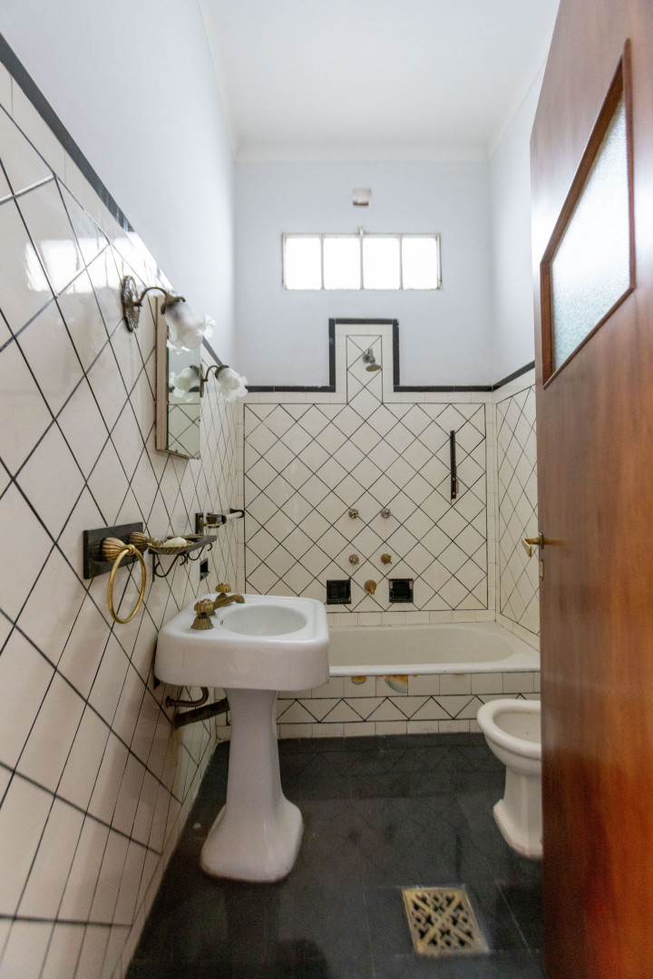 Casa en Venta en 19 De Mayo 20, Centro, Bahía Blanca - Bahía Blanca Propiedades | SITIO OFICIAL l