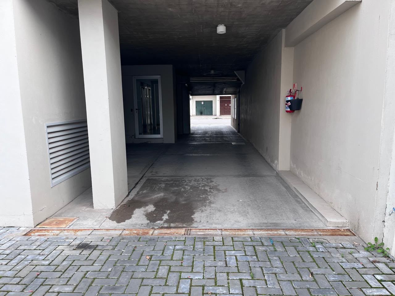 Cochera en Alquiler en RODRIGUEZ 275, Macrocentro, Bahía Blanca - Bahía Blanca Propiedades | SITIO OFICIAL l