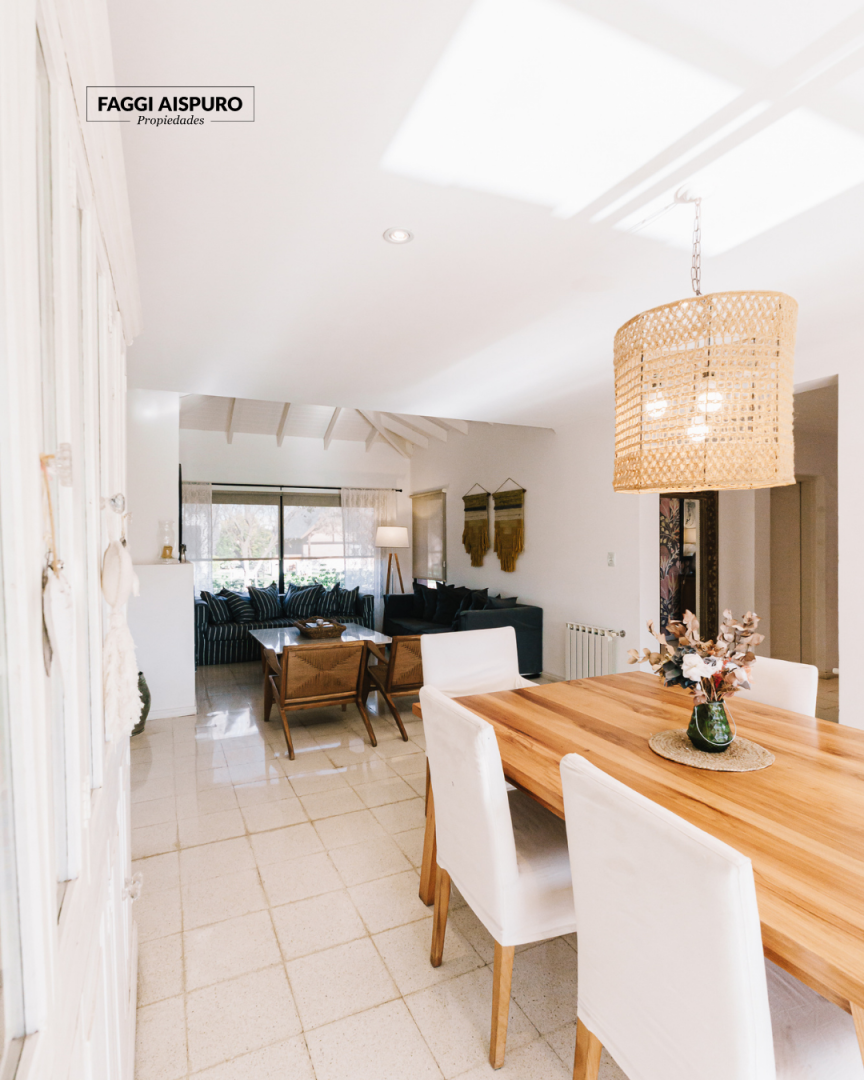 Casa en Venta en Rodolfo Kusch 1000, La Reserva, Bahía Blanca - Bahía Blanca Propiedades | SITIO OFICIAL l