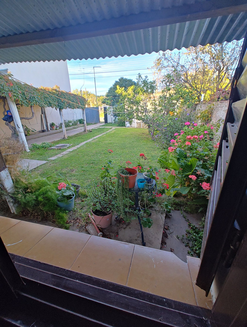 Casa en Venta en España 316,  Tornquist - Bahía Blanca Propiedades | SITIO OFICIAL l
