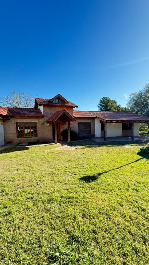 Casaquinta en Venta en Paula Albarracin 640, Los Chañares, Bahía Blanca - Bahía Blanca Propiedades | SITIO OFICIAL l