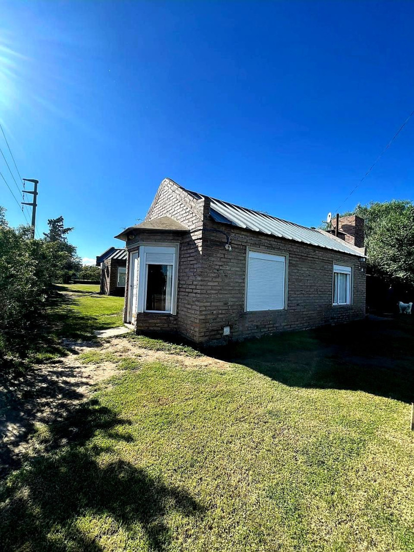 Casa en Venta en Carmen Ledesma Y Rio Atuel , Villa Bordeu, Bahía Blanca - Bahía Blanca Propiedades | SITIO OFICIAL l