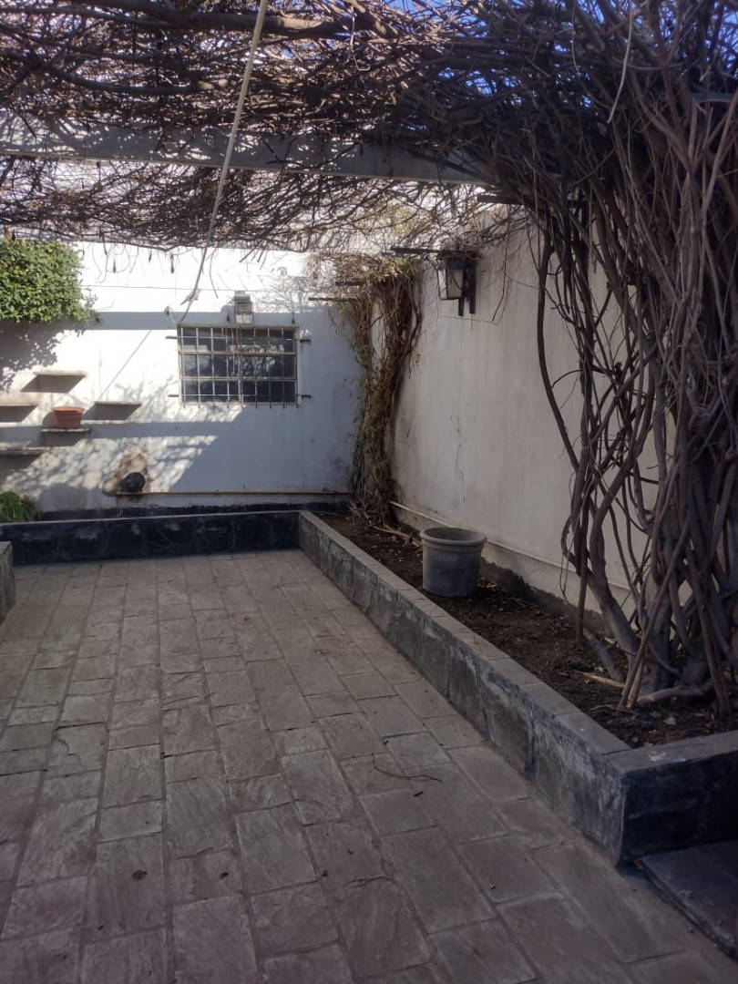 Casa en Venta en Angel Brunel 545, Pedro Pico, Bahía Blanca - Bahía Blanca Propiedades | SITIO OFICIAL l