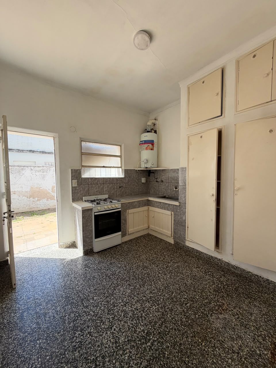 Departamento en Venta en Angel Brunel 460, Departamento 1, Macrocentro, Bahía Blanca - Bahía Blanca Propiedades | SITIO OFICIAL l