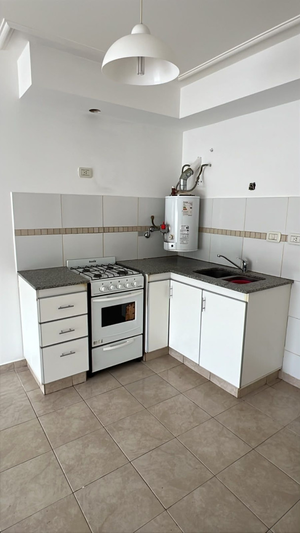 Departamento en Alquiler en Trelew 52 , Macrocentro, Bahía Blanca - Bahía Blanca Propiedades | SITIO OFICIAL l