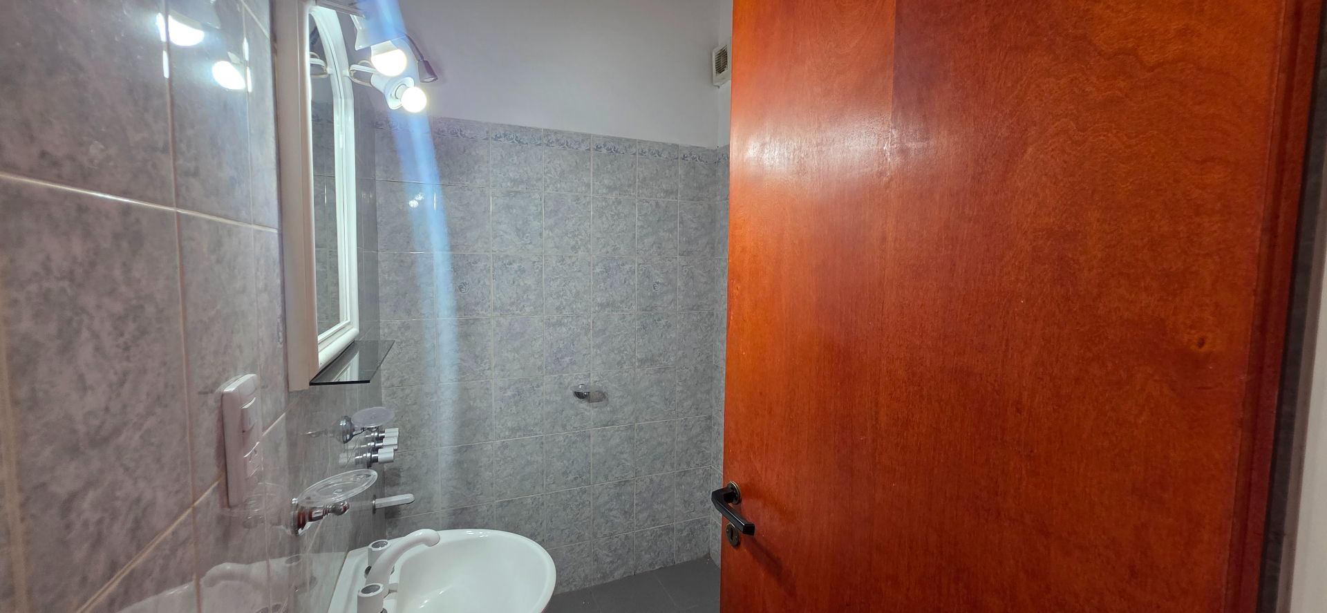 Departamento en Alquiler en Zelarrayan 822, Universitario, Bahía Blanca - Bahía Blanca Propiedades | SITIO OFICIAL l