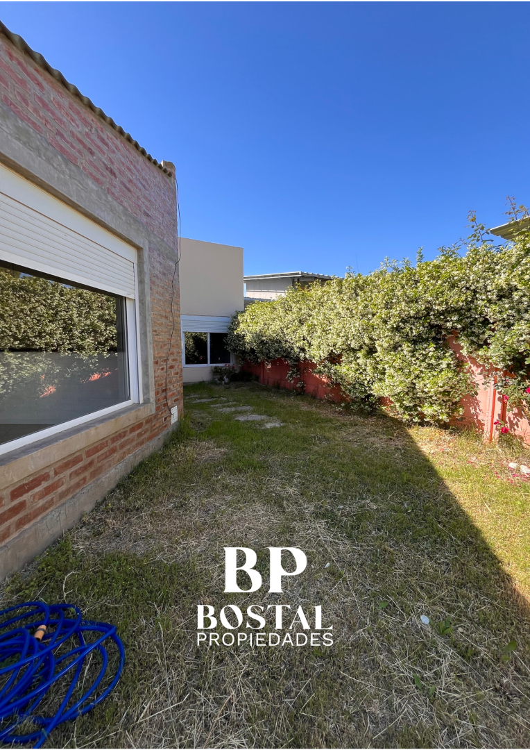 Casa en Venta en Laudelino Cruz 5060, Las Acacias, Bahía Blanca - Bahía Blanca Propiedades | SITIO OFICIAL l