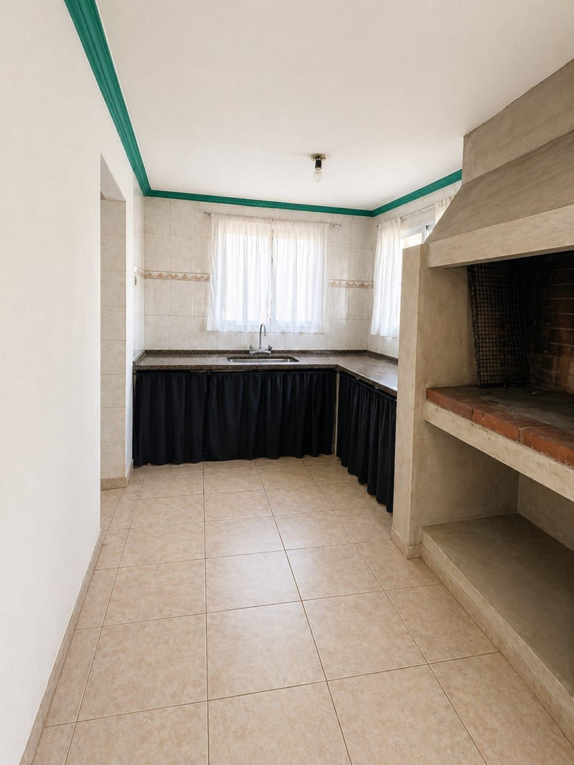 Casa en Venta en Rio Atuel Y Carmen Ledesma, Villa Bordeu, Bahía Blanca - Bahía Blanca Propiedades | SITIO OFICIAL l