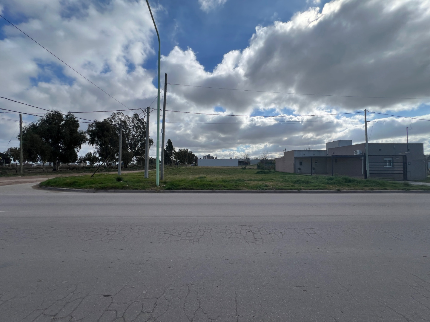 Terreno en Venta en Abat 1700, Altos del Pinar, Bahía Blanca - Bahía Blanca Propiedades | SITIO OFICIAL l