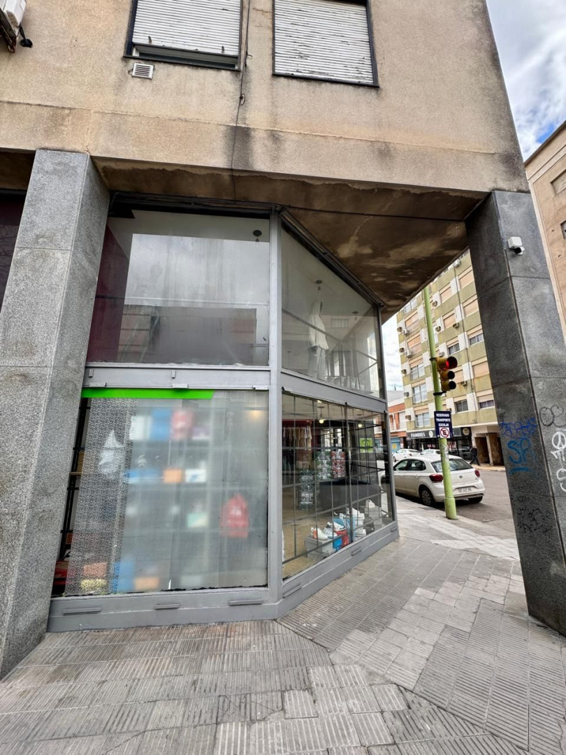 Local en Venta en Ohiggins Y Thompson, Macrocentro, Bahía Blanca - Bahía Blanca Propiedades | SITIO OFICIAL l