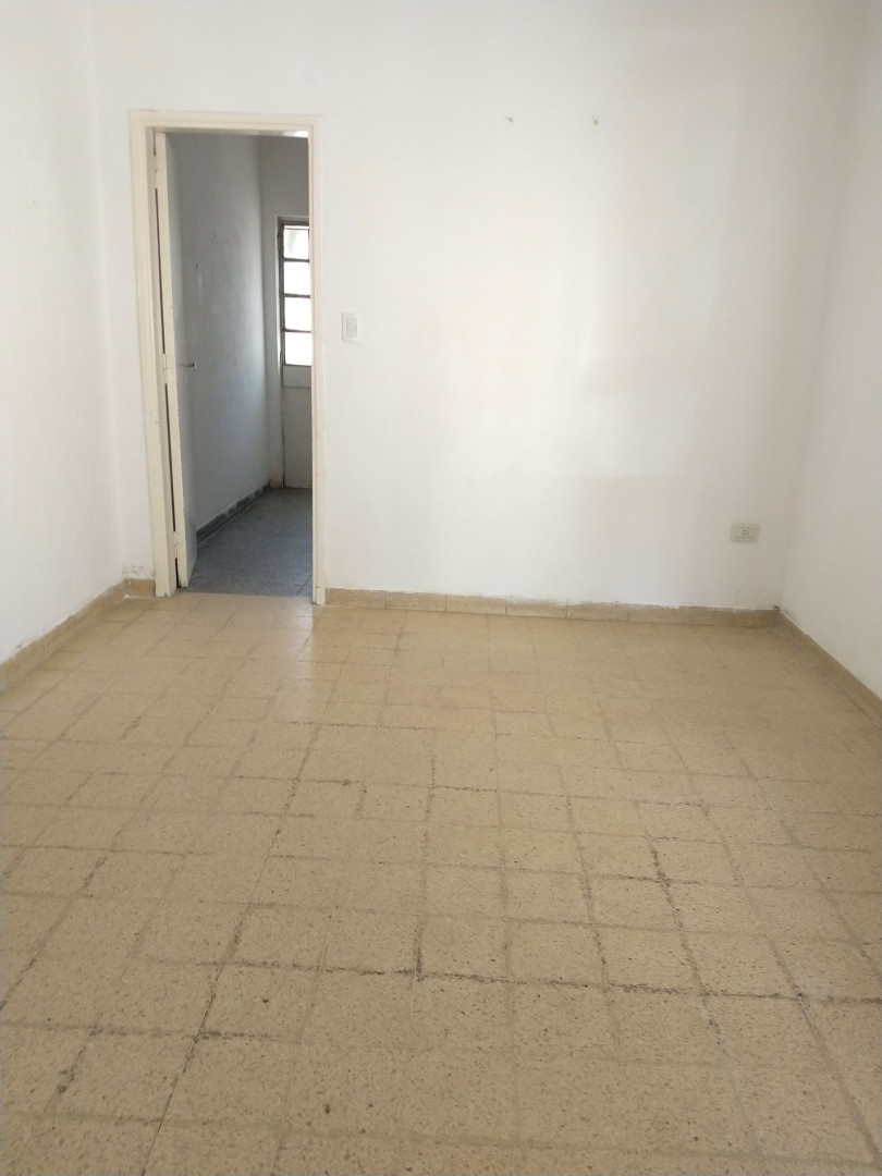 Casa en Alquiler en Montevideo 700, Pedro Pico, Bahía Blanca - Bahía Blanca Propiedades | SITIO OFICIAL l