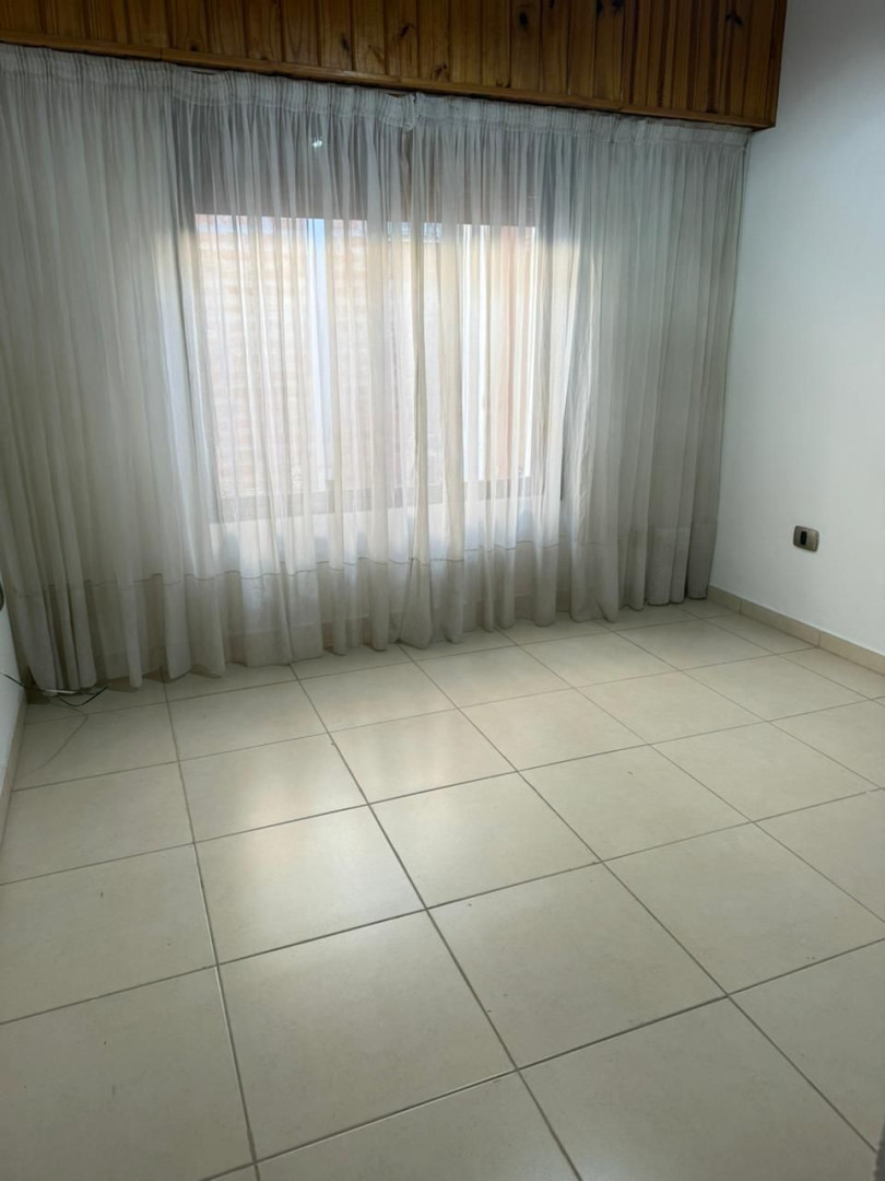 Casa en Venta en AVENIDA LA PLATA, Universitario, Bahía Blanca - Bahía Blanca Propiedades | SITIO OFICIAL l