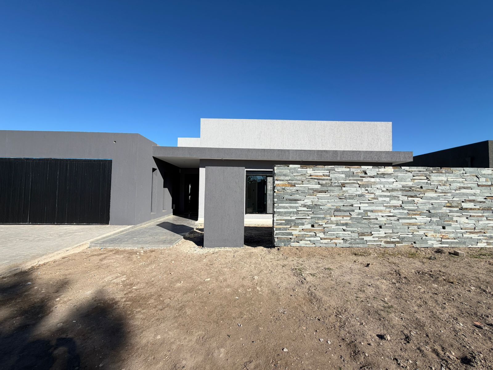 Casa en Venta en Lestonnac 866, El Maiten, Bahía Blanca - Bahía Blanca Propiedades | SITIO OFICIAL l