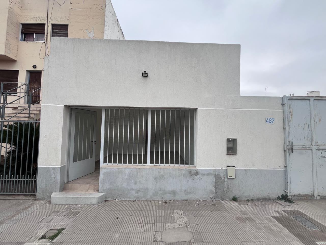 Local en Alquiler en SANTA FE 467, Macrocentro, Bahía Blanca - Bahía Blanca Propiedades | SITIO OFICIAL l