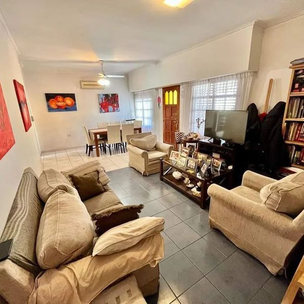 Casa en Venta en Pasaje Ombu 400,  Bahía Blanca - Bahía Blanca Propiedades | SITIO OFICIAL l