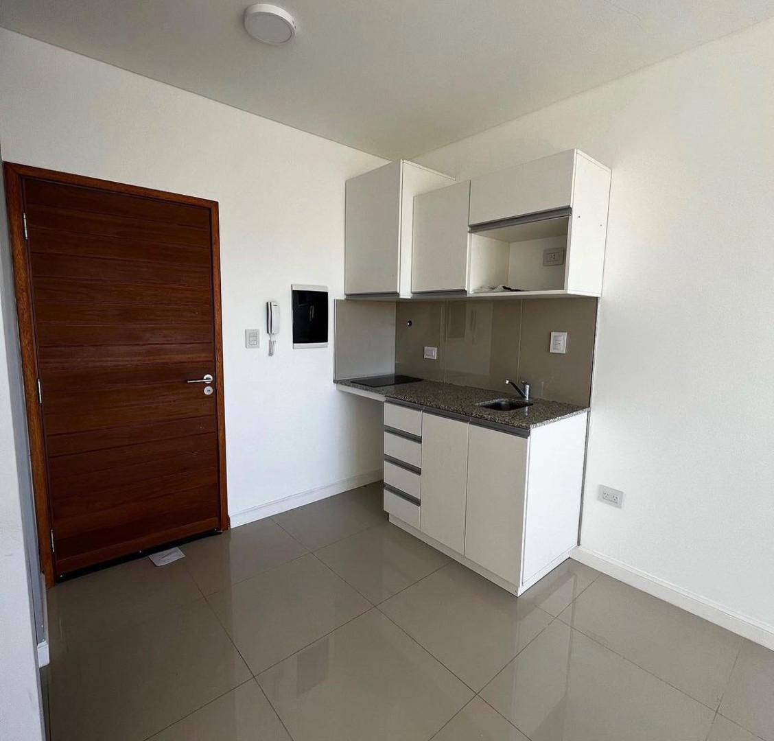 Oficina en Alquiler en Blandengues 260,  Bahía Blanca - Bahía Blanca Propiedades | SITIO OFICIAL l