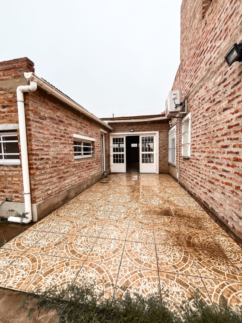 Casa en Venta en Nicaragua 3500, Avellaneda, Bahía Blanca - Bahía Blanca Propiedades | SITIO OFICIAL l