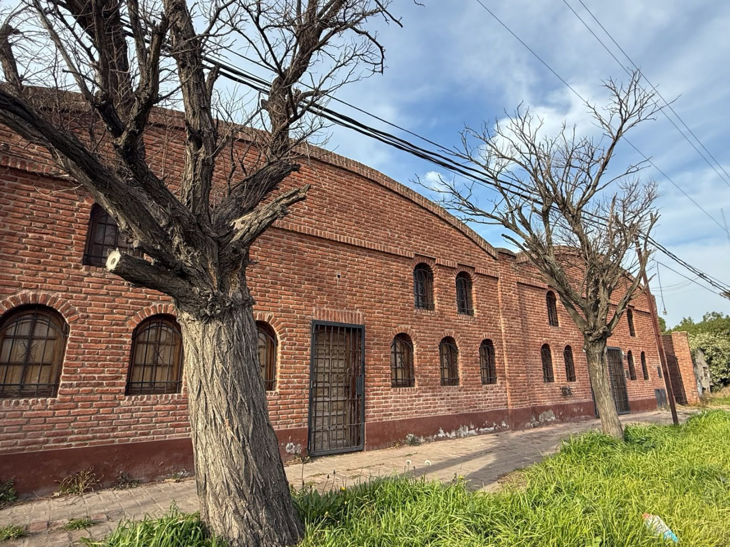 Deposito en Venta en Brown Y Velez Sarfield, Ingeniero White, Bahía Blanca - Bahía Blanca Propiedades | SITIO OFICIAL l