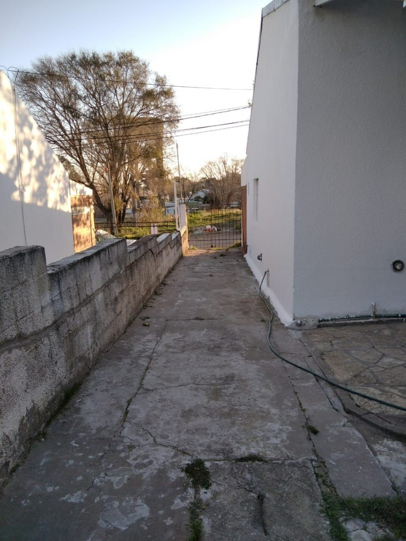 Casa en Venta en Rio Atuel 523, Dufaur, Monte Hermoso - Bahía Blanca Propiedades | SITIO OFICIAL l