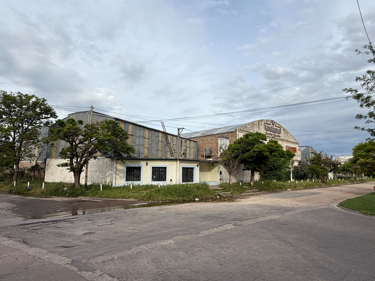 Fondo Comercio en Venta en Cerrito 2055, Villa Floresta, Bahía Blanca - Bahía Blanca Propiedades | SITIO OFICIAL l