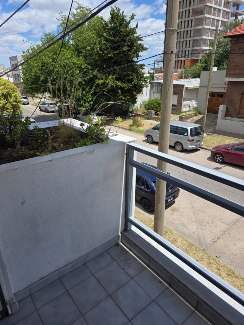 Casa en Venta en HIPOLITO YRIGOYEN 1399, La Falda, Bahía Blanca - Bahía Blanca Propiedades | SITIO OFICIAL l