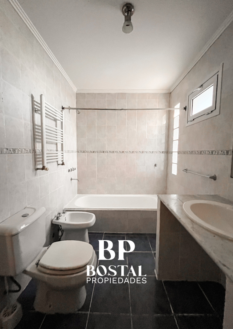 Casa en Venta en Laudelino Cruz 5060, Las Acacias, Bahía Blanca - Bahía Blanca Propiedades | SITIO OFICIAL l