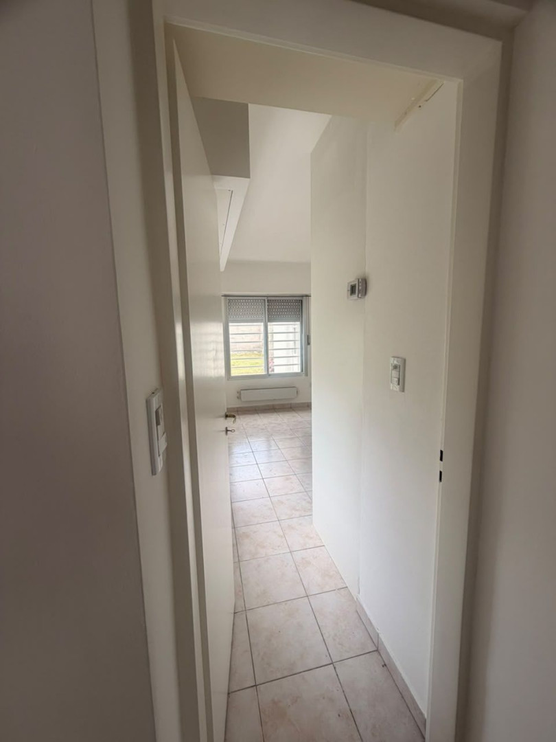 Casa en Alquiler en Mendoza 100, Pacifico, Bahía Blanca - Bahía Blanca Propiedades | SITIO OFICIAL l
