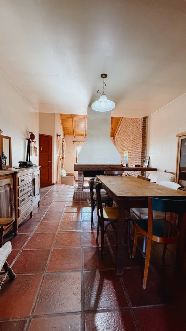 Casa en Venta en Enrique Julio 180, San Roque, Bahía Blanca - Bahía Blanca Propiedades | SITIO OFICIAL l