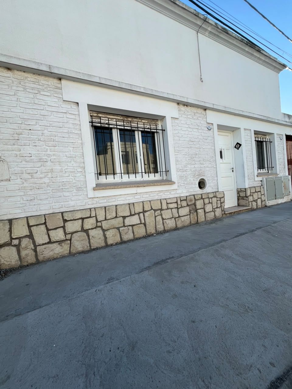 Casa en Alquiler en Castelar 1771, Villa Mitre, Bahía Blanca - Bahía Blanca Propiedades | SITIO OFICIAL l